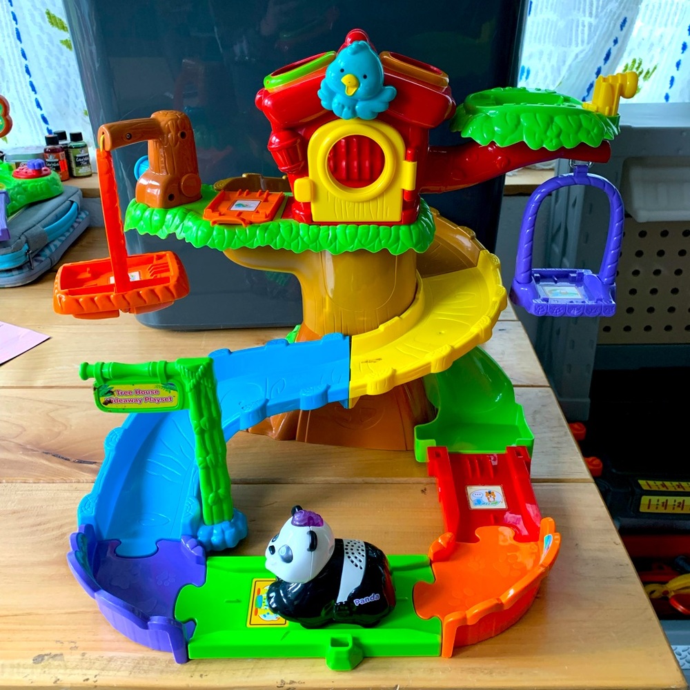 VTech Hideaway Treehouse